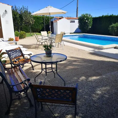 Сasa de vacaciones En Hozanejos
